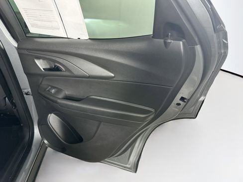 Used 2025 Chevrolet TrailBlazer LT image 27