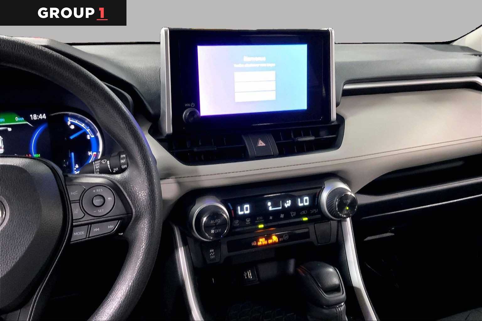 Certified 2024 Toyota RAV4 XLE AWD/4WD image 7