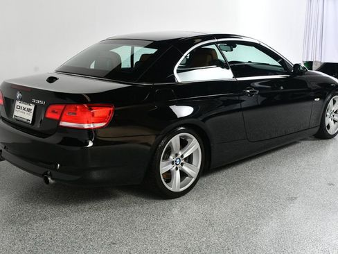 Used 2009 BMW 335i Convertible RWD image 18