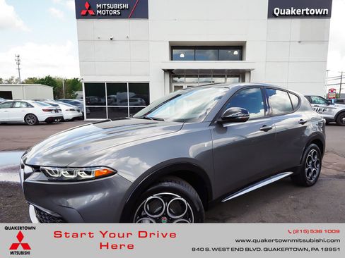 Used 2024 Alfa Romeo Tonale Ti AWD/4WD image 1