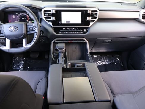 Used 2026 Toyota Sequoia SR5 RWD image 17