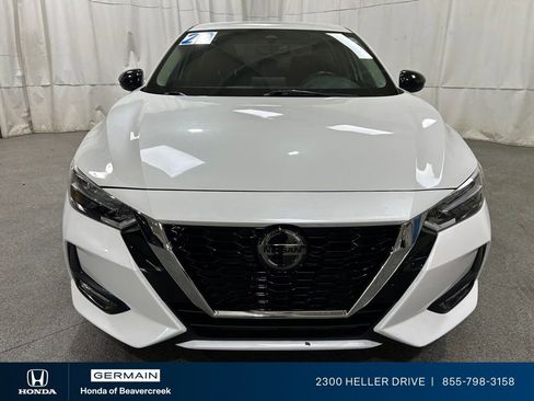 Used 2020 Nissan Sentra SR w/ Electronics Package FWD image 3
