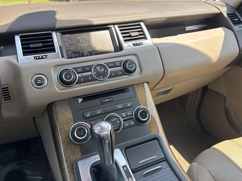 Used 2013 Land Rover Range Rover Sport HSE LUX AWD/4WD image 43