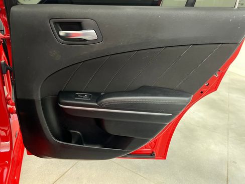 Used 2023 Dodge Charger SXT RWD image 17