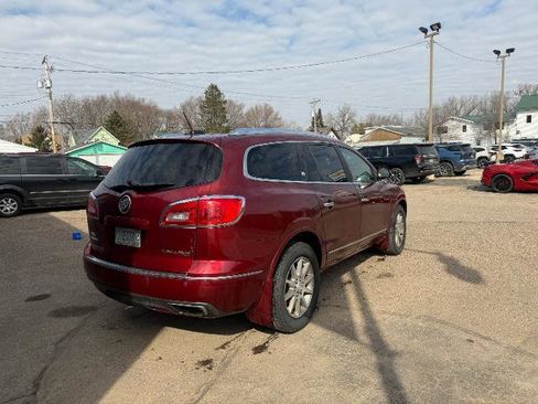 Used 2017 Buick Enclave Leather image 4