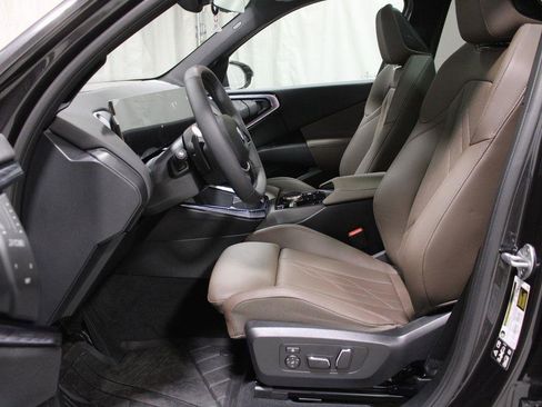 New 2025 BMW X3 xDrive30i w/ Premium Package image 13