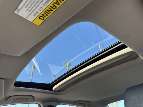 Used 2015 Acura ILX image 18