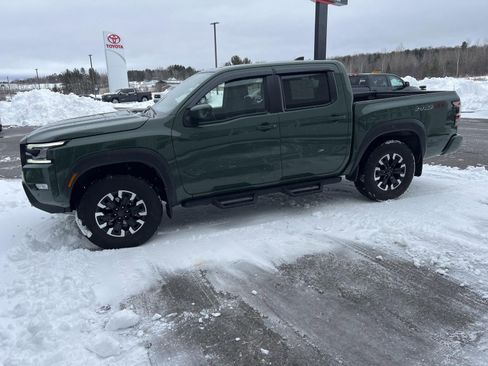 Used 2023 Nissan Frontier PRO-4X w/ Technology Package image 17