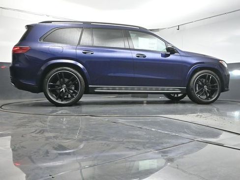 New 2026 Mercedes-Benz GLS 450 4MATIC image 40