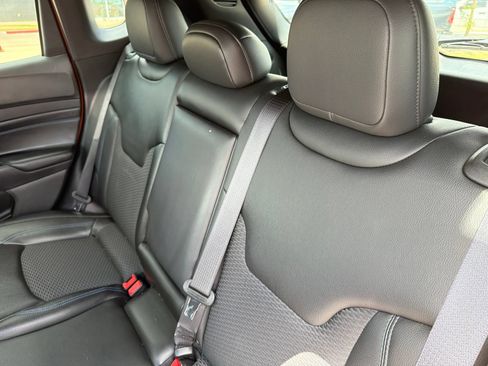 New 2026 Jeep Compass Latitude AWD/4WD image 17