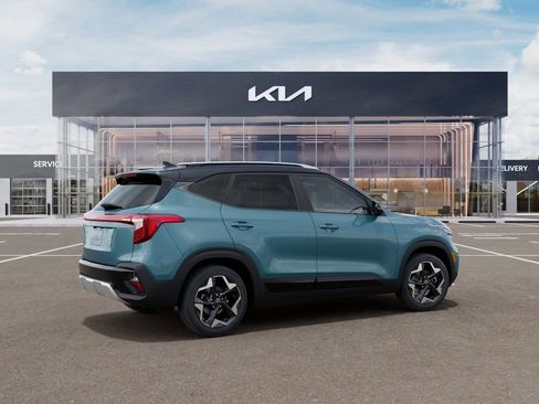 New 2026 Kia Seltos S FWD image 6