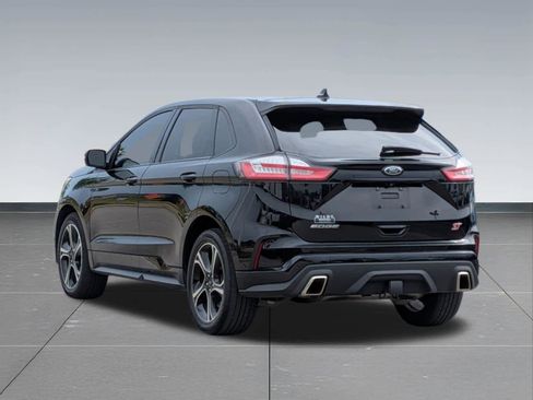 Used 2019 Ford Edge ST w/ Equipment Group 401A AWD/4WD image 3