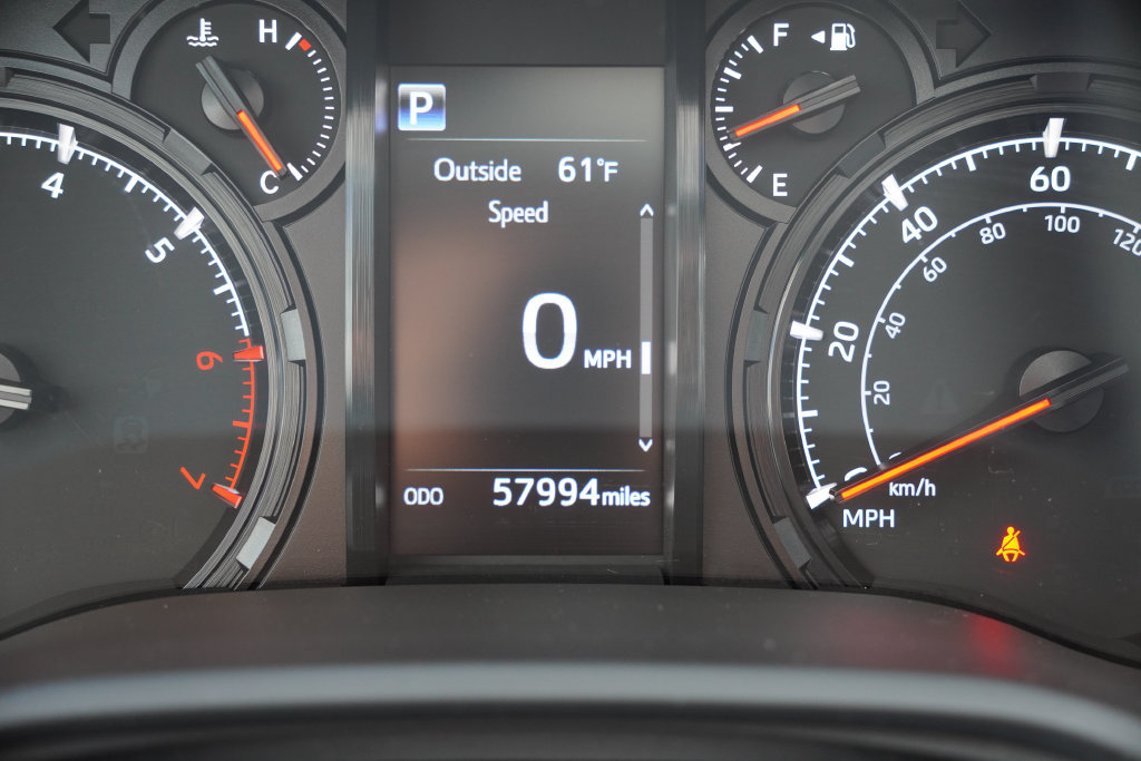 Used 2023 Toyota 4Runner SR5 Premium w/ Moonroof Package AWD/4WD image 34
