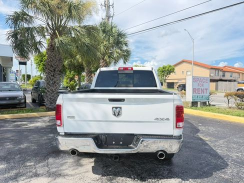 Used 2018 RAM 1500 Laramie w/ Convenience Group AWD/4WD image 6