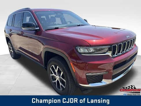 Used 2023 Jeep Grand Cherokee L Limited AWD/4WD image 10