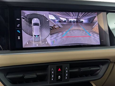 New 2026 Porsche Cayenne AWD/4WD image 32