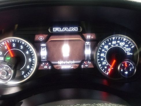 Used 2022 RAM 2500 Big Horn w/ Level A Equipment Group image 15