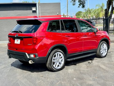 Used 2025 Honda Passport EX-L image 6