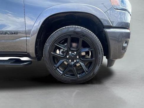 Used 2025 RAM 1500 Laramie w/ Night Edition image 30