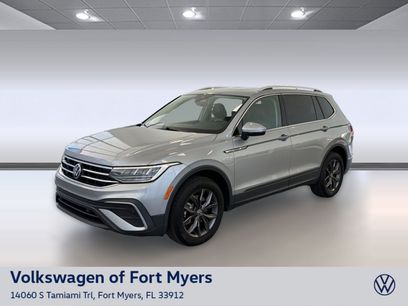 Used 2024 Volkswagen Tiguan SE