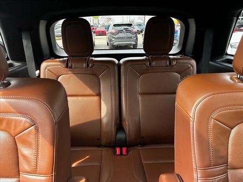 Used 2021 Lincoln Aviator Reserve w/ Equipment Group 201A image 22