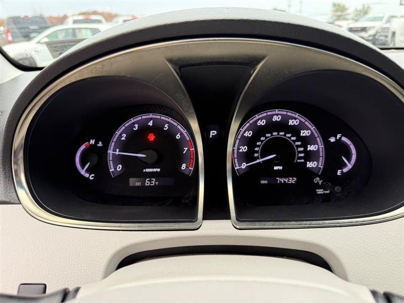 Used 2011 Toyota Avalon Limited FWD image 37