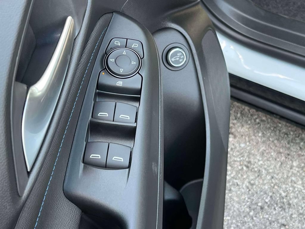New 2026 Buick Envista Sport Touring w/ Convenience I Package FWD image 19