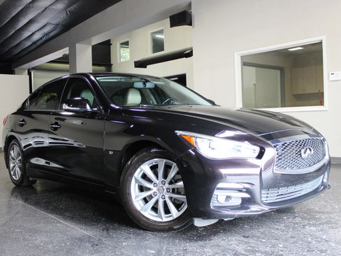 Used 2015 INFINITI Q50 Premium RWD image 33