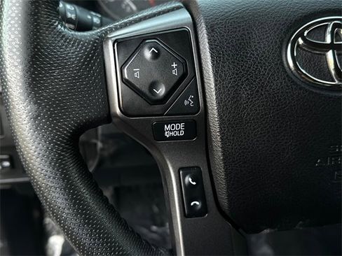 Used 2021 Toyota Tacoma TRD Sport w/ Technology Package image 20