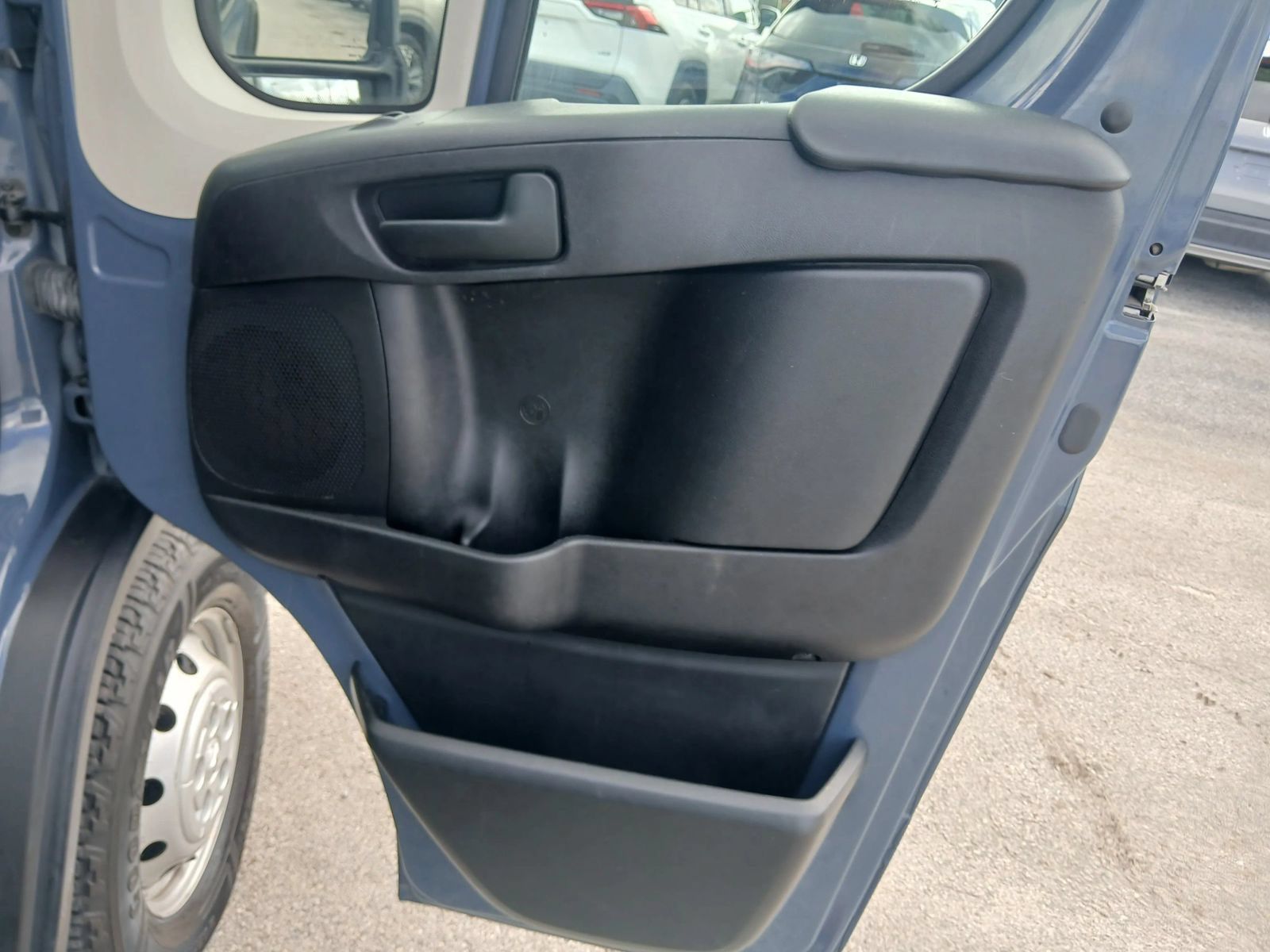 Used 2019 RAM ProMaster 3500 FWD image 17