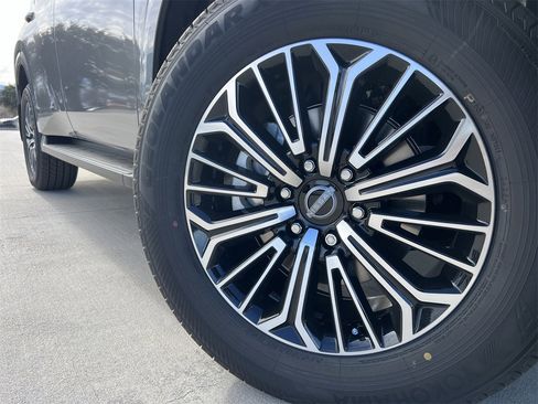 New 2026 Nissan Armada Platinum image 8