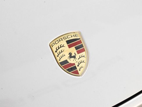 Used 2016 Porsche Cayman GT4 RWD image 12