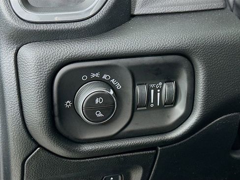 New 2026 RAM 1500 Laramie AWD/4WD image 15