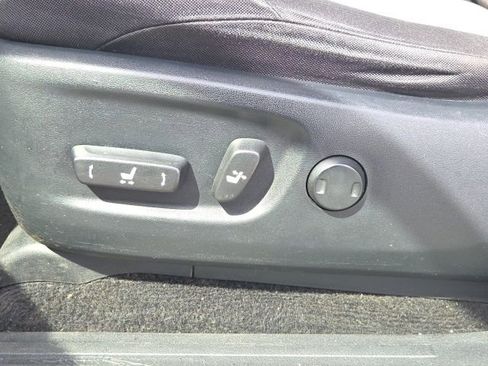 Used 2021 Toyota 4Runner SR5 image 27