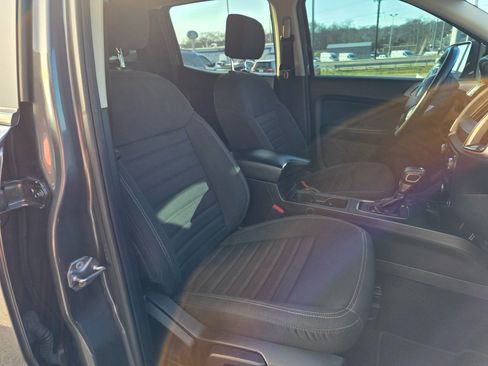 Used 2022 Ford Ranger XLT w/ Equipment Group 301A Mid image 15