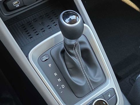 New 2026 Hyundai Venue SEL image 32