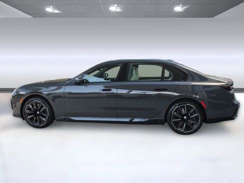 New 2026 BMW i7 eDrive50 w/ M Sport Package image 2