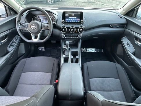 Used 2025 Nissan Sentra SV FWD image 28