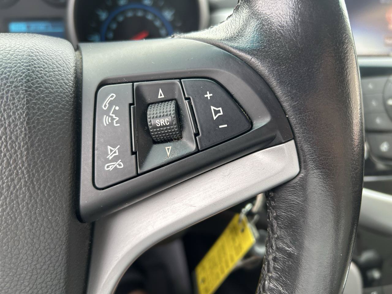 Used 2014 Chevrolet Cruze LT FWD image 19