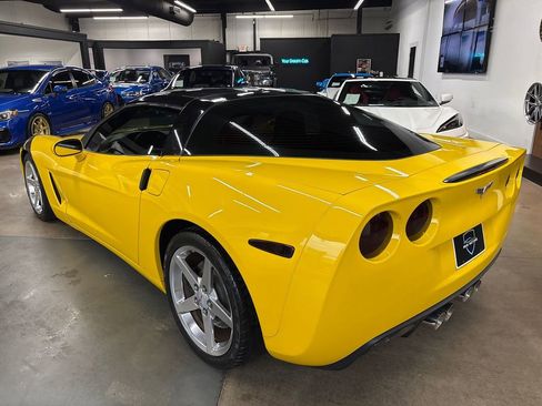 Used 2006 Chevrolet Corvette Coupe w/ Preferred Equipment Group image 7