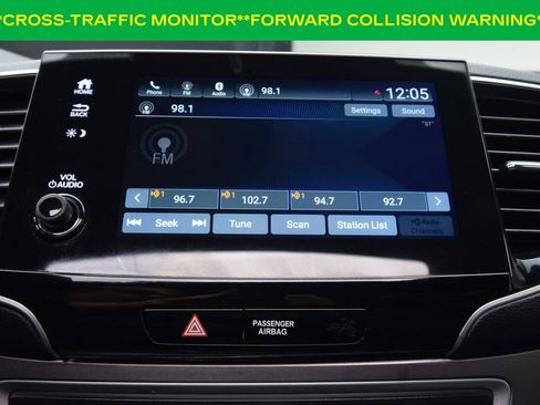 Used 2023 Honda Passport EX-L image 16