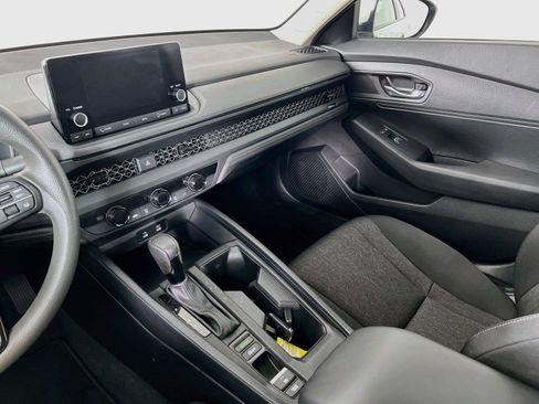 Used 2023 Honda Accord LX image 23