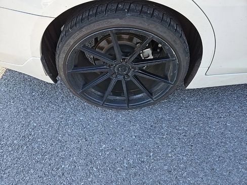 Used 2018 INFINITI Q50 Luxe w/ Essential Package (3.0T Luxe) image 11