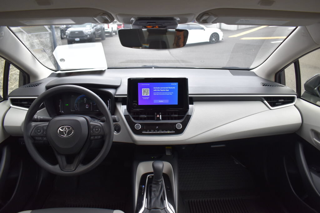 Certified 2026 Toyota Corolla LE FWD image 26