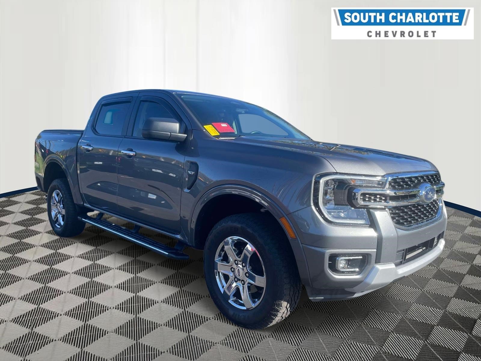 Used 2024 Ford Ranger XLT w/ Equipment Group 301A High AWD/4WD image 3