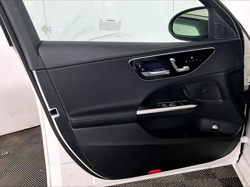 New 2026 Mercedes-Benz C 300 4MATIC Sedan image 12