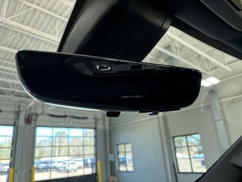 Used 2022 Chevrolet Silverado 3500 High Country image 51