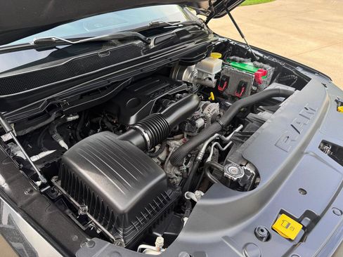Used 2019 RAM 1500 Big Horn AWD/4WD image 23