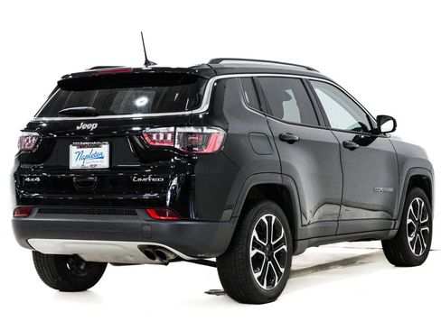 Used 2022 Jeep Compass Limited w/ Sun and Sound Group AWD/4WD image 7