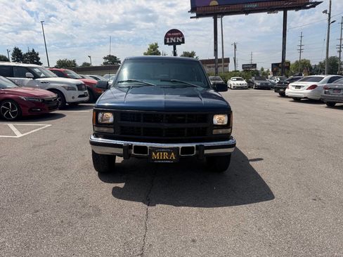 Used 1998 Chevrolet Silverado 3500 4x4 Crew Cab w/ Skid Plate Pkg image 3